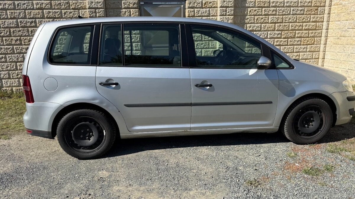VW Touran 1,9 TDI 2010 - 7