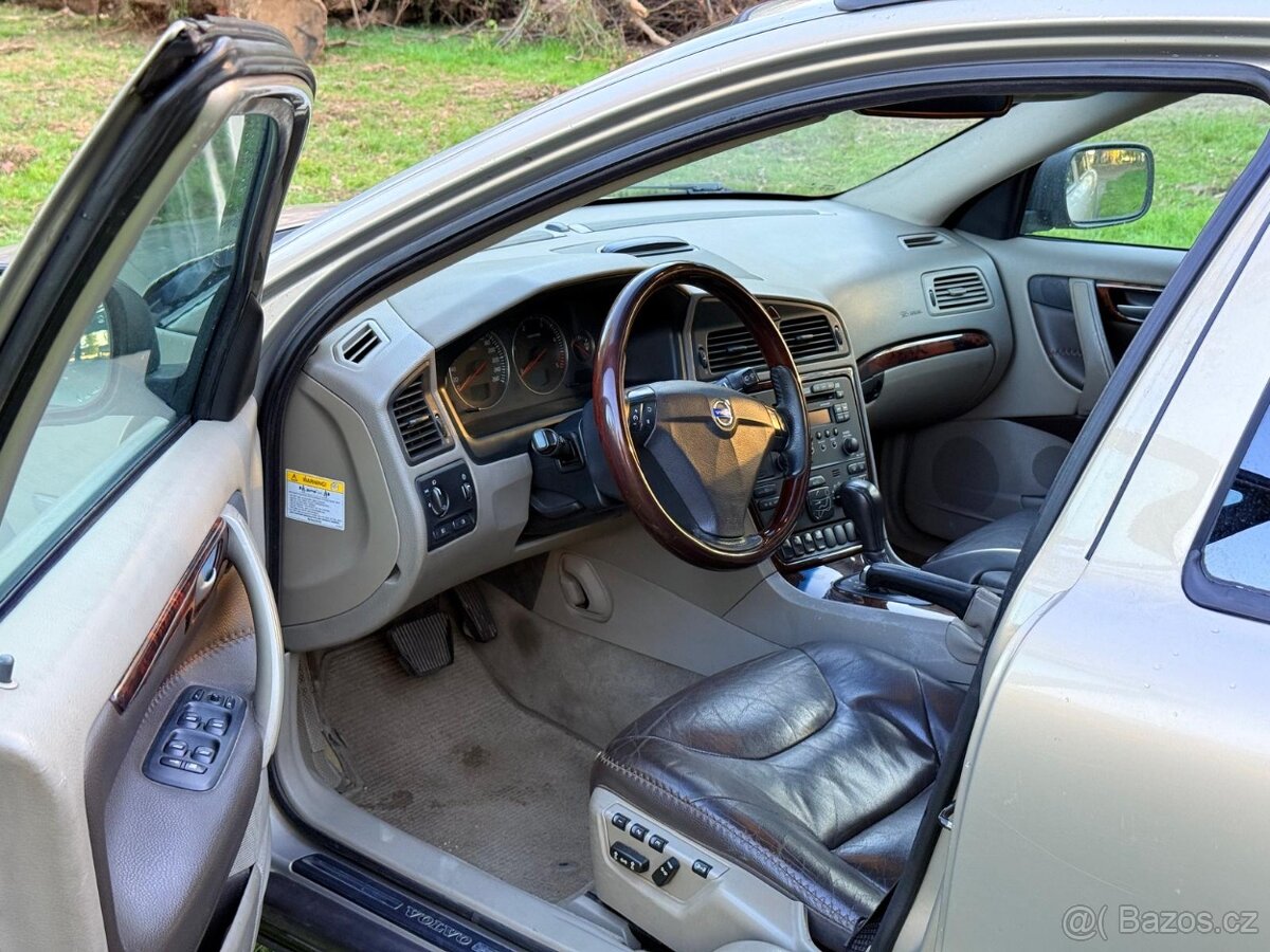 Volvo Xc70 - 7