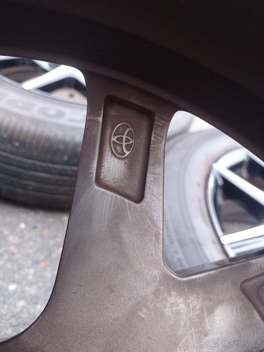 Top LETNI al kola 18" ORIGINAL TOYOTA RAV 4, 2017 - 7