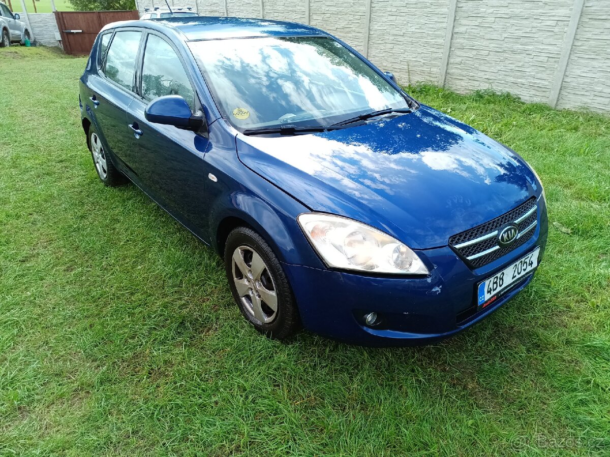 Kia ceed 1,6 85kw diesel - 7