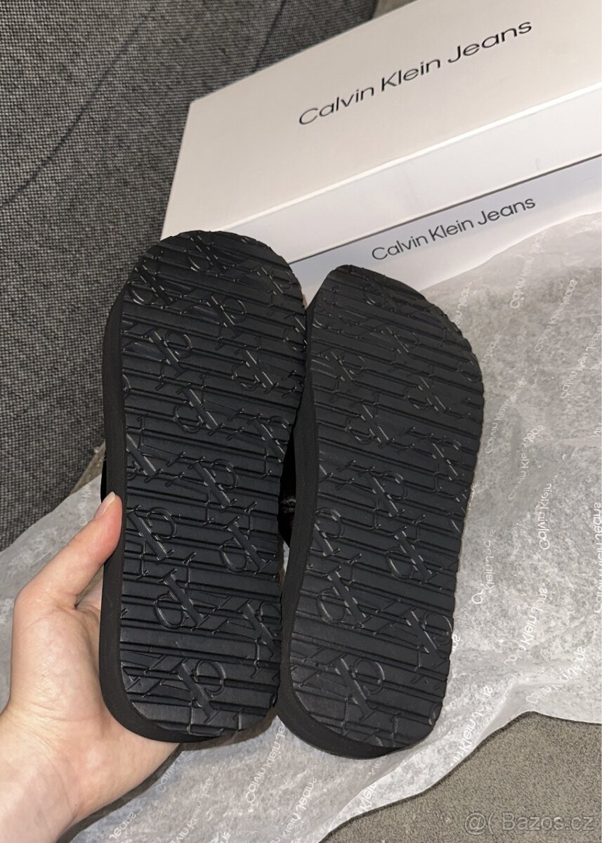 Dámské žabky Calvin Klein - 7