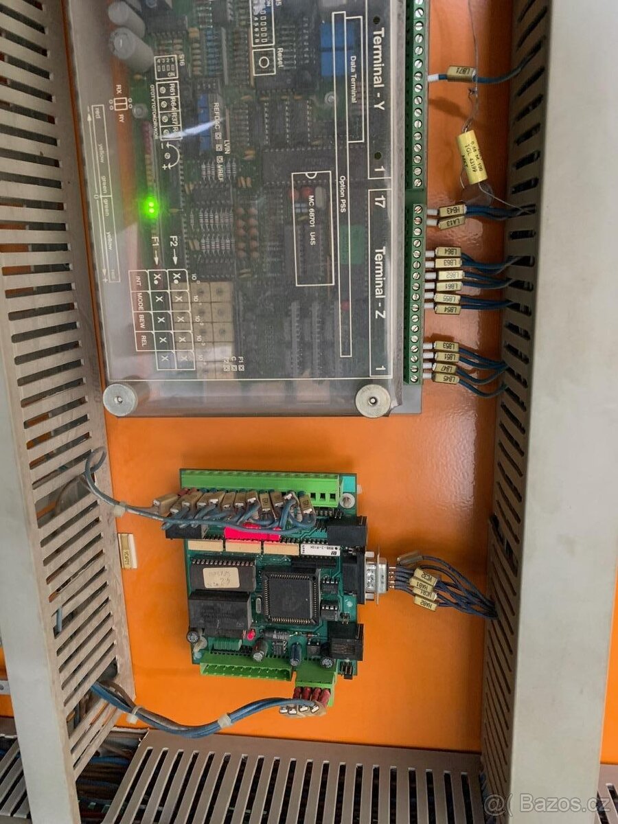 Dvouzkrutový stáčecí stroj STOLBERGER DVG 1000 - 7