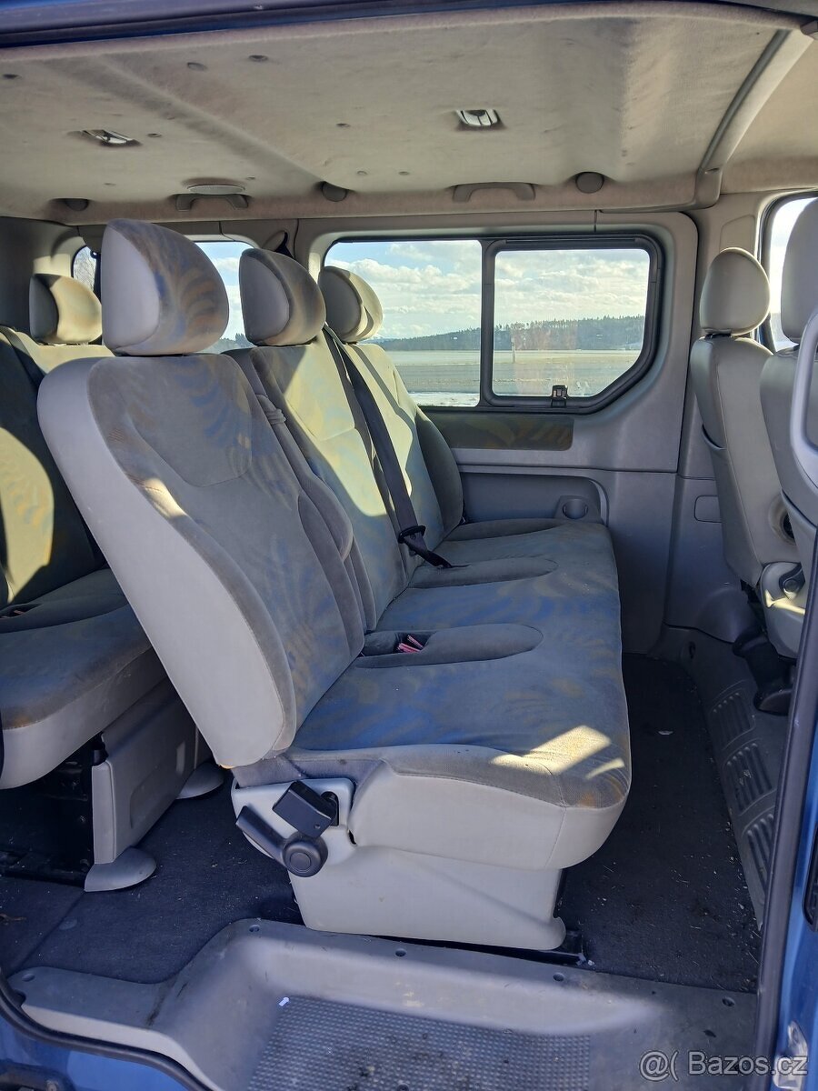 Renault Trafic Passenger 2-8mistne 1.9 Tdci 74kw - 7
