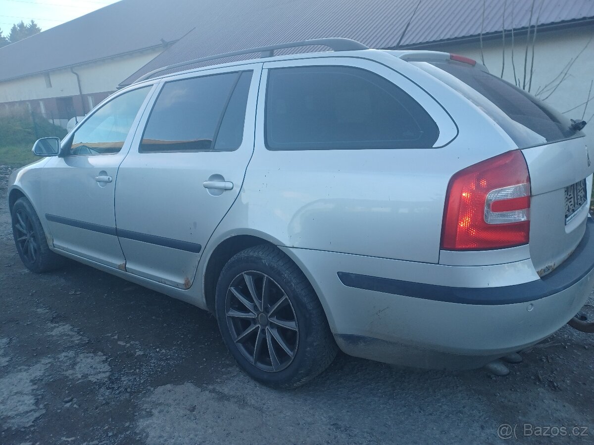 Škoda Octavia 2 kombi 1.9 tdi BLS r. 2008 - 7