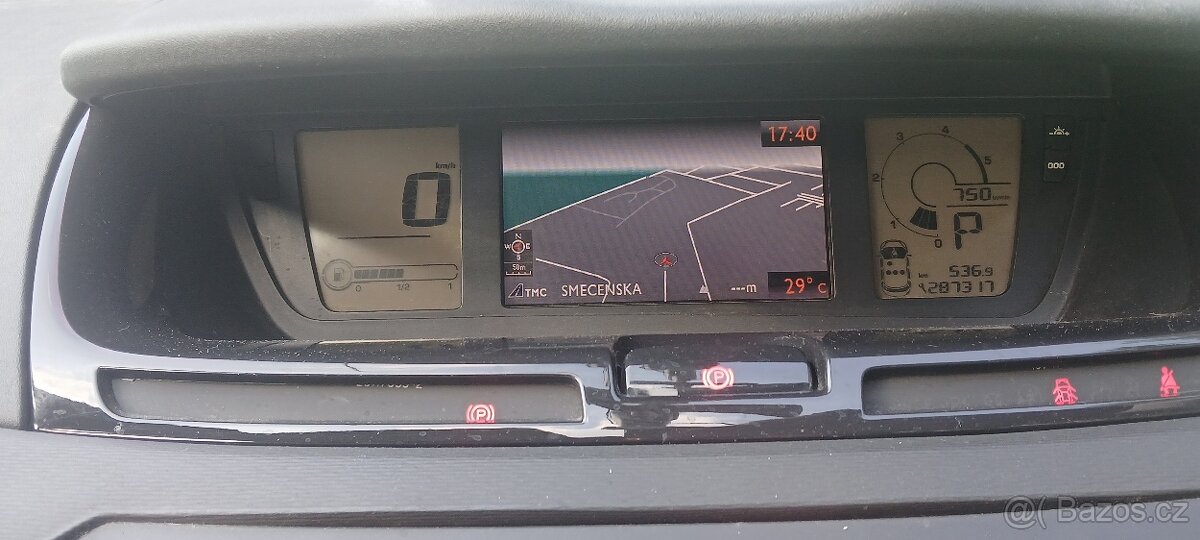 Citroën c4 grand picasso 2.0 hdi - 7