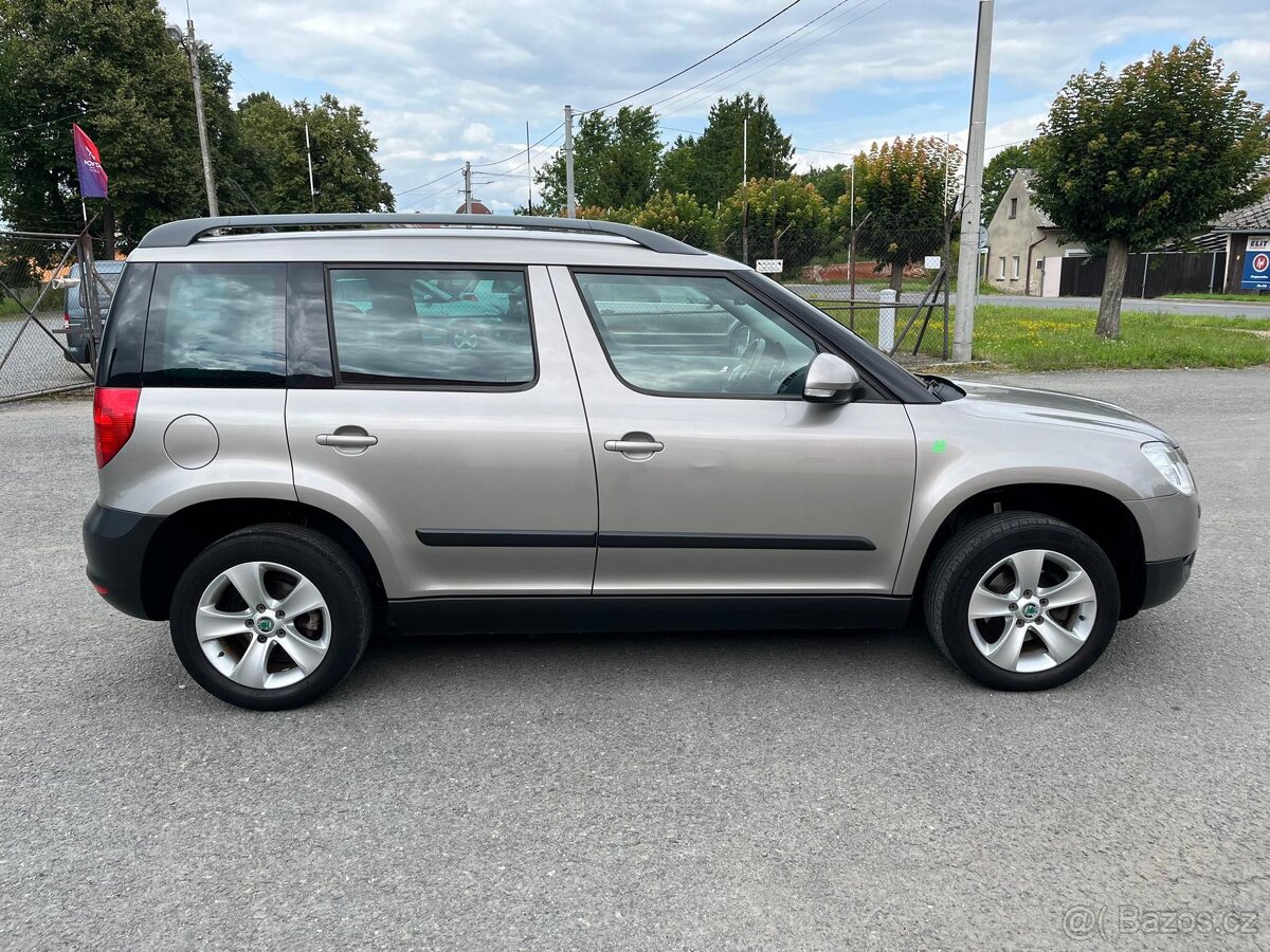 ŠKODA YETI 1.6 TDI SERVISNí KNIHA 118.970 km - 7