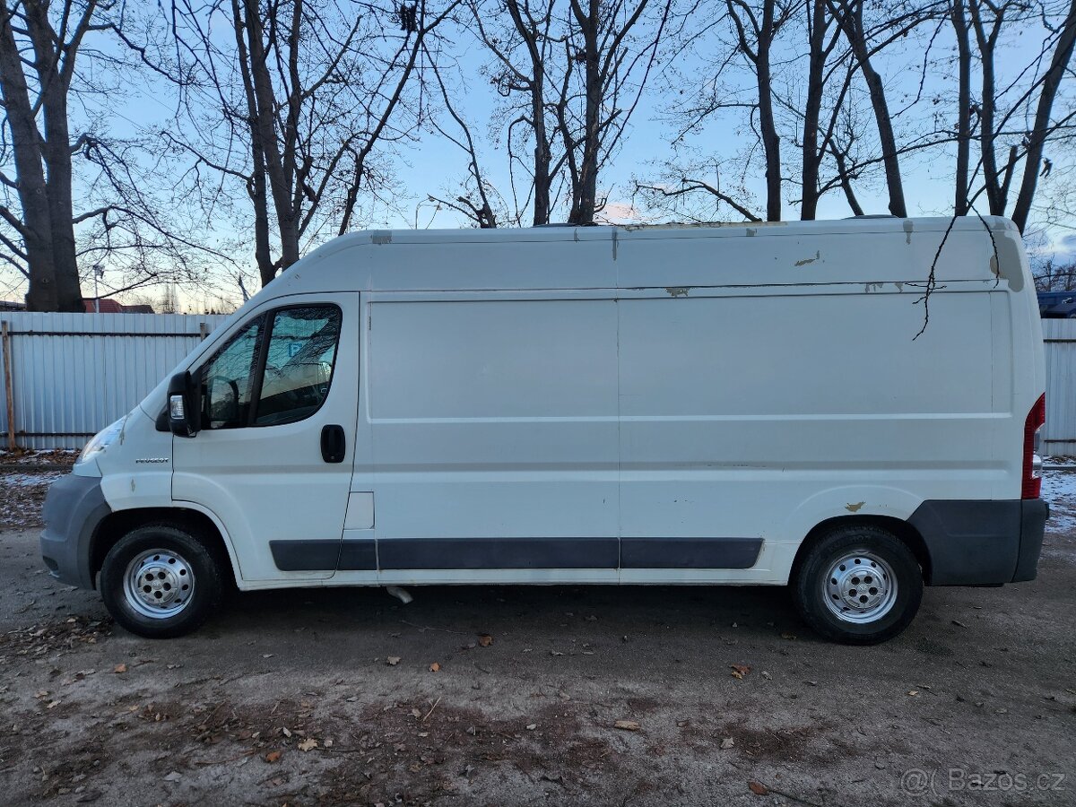 Obytný vůz Peugeot Boxer 2.2 HDi 88 kW 2007 L3H2 solár, WC - 7