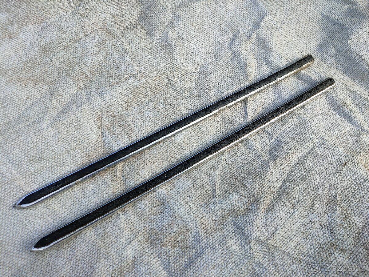 Camaro 2. generace - lišty na přední blatniky - 7