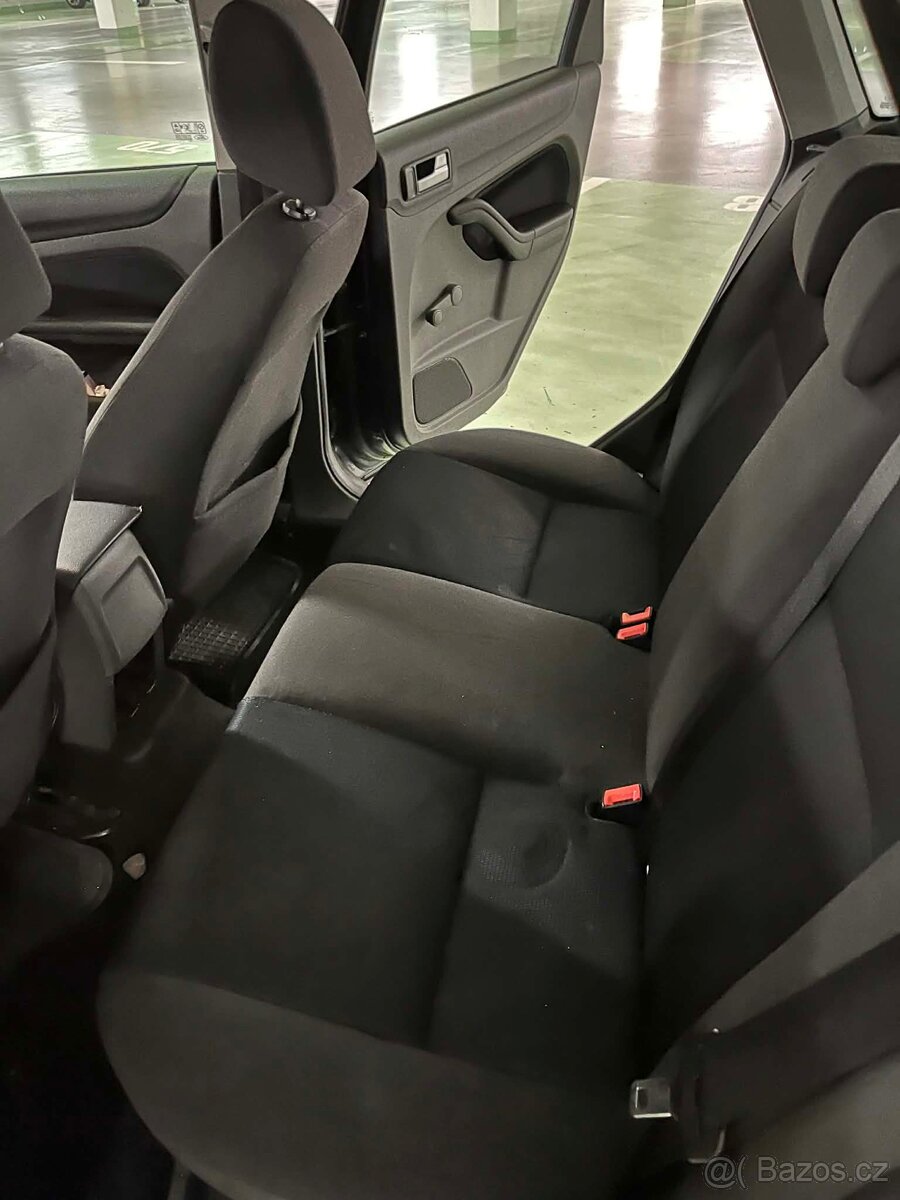 Ford Focus - 7
