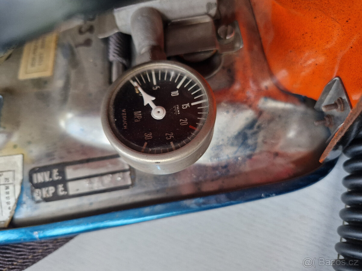 Prodám dýchací přístroj Saturn - 7