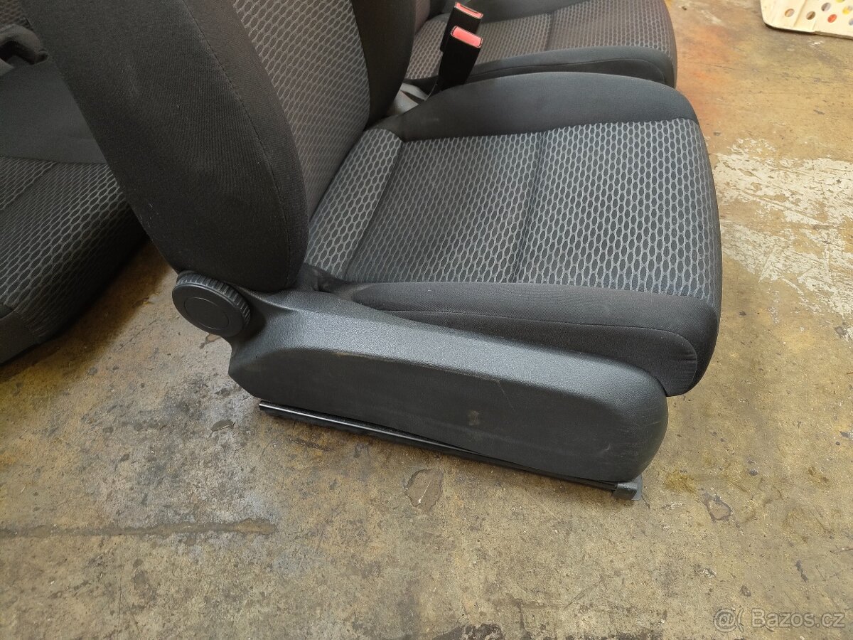 Sedačky Golf VI - HB - 7