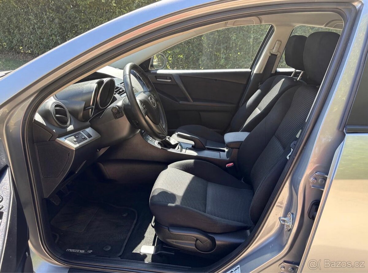 MAZDA 3 1.6 77 KW EDITION ROK 2013 - BENZÍN - 7