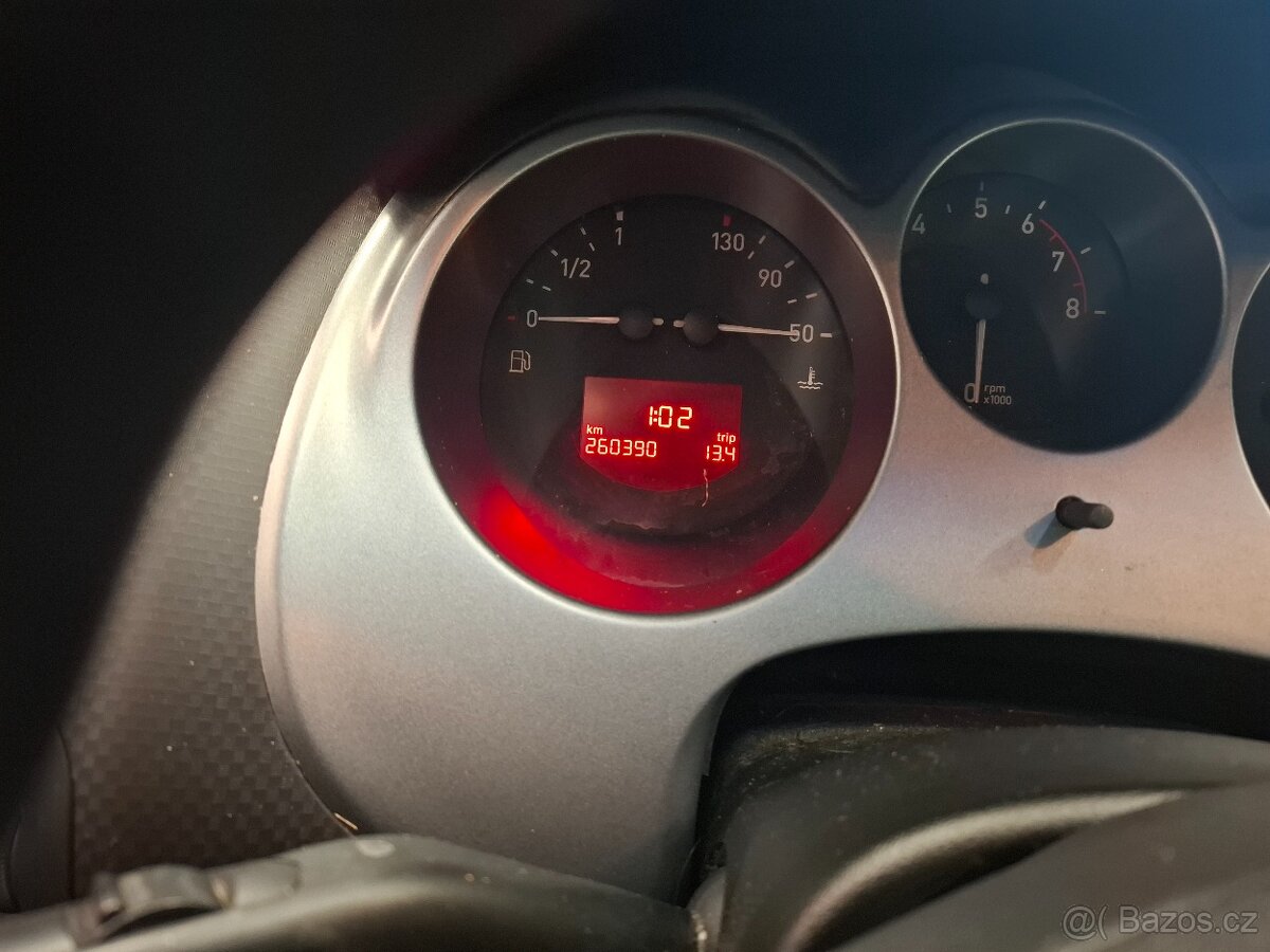 Seat Altea 1,6 75 kW 2008 - 7