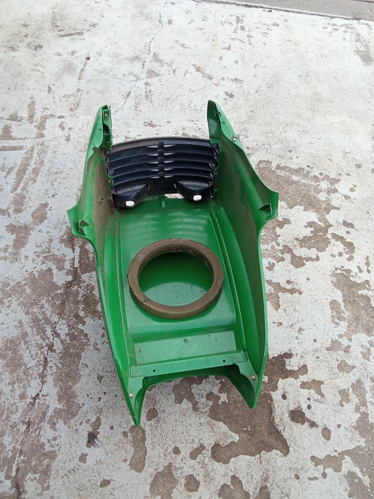 Zahradní traktor John Deere LTR 180 díly - 7