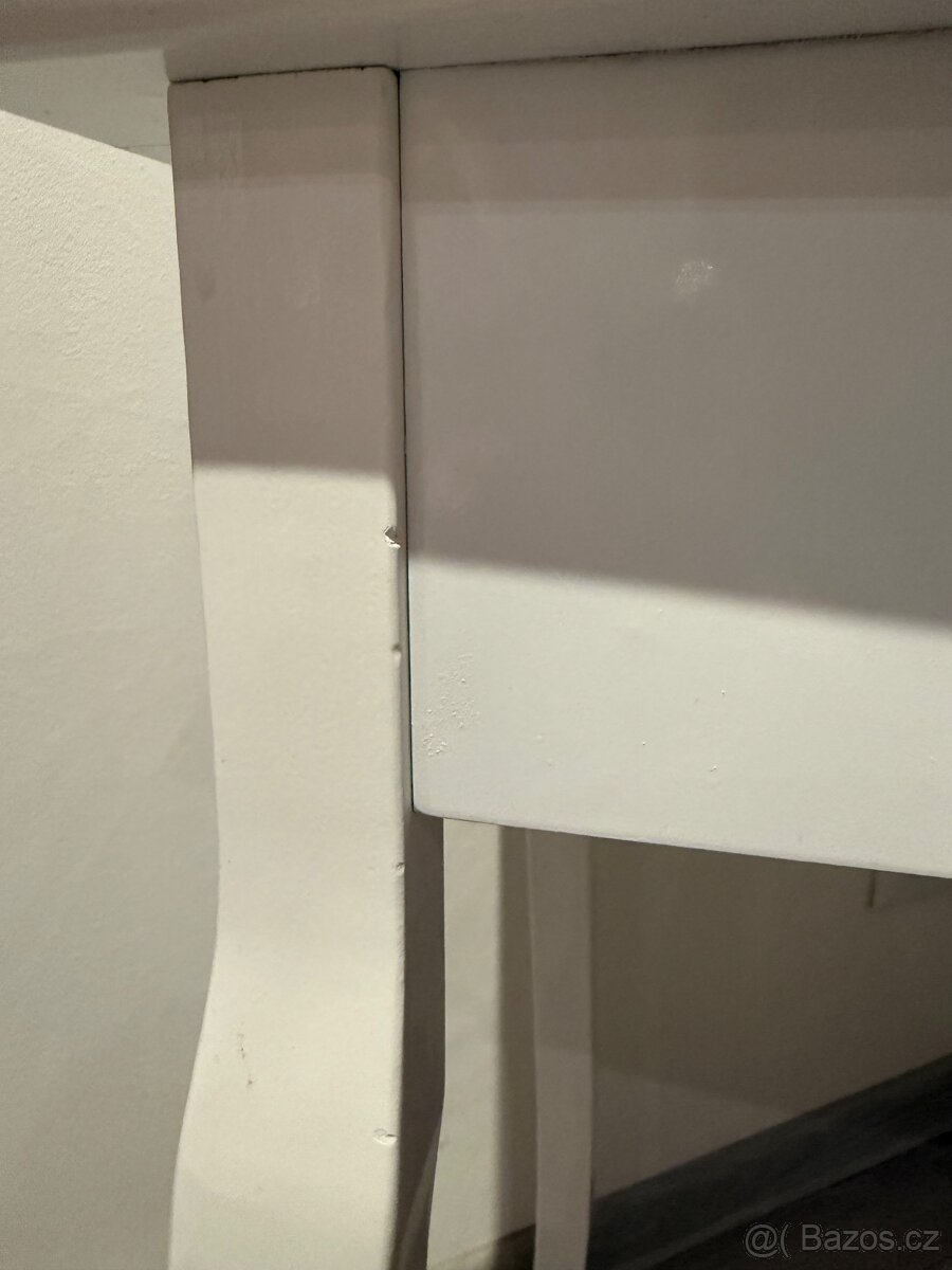 Toaletní stolek se zrcadlem - 7