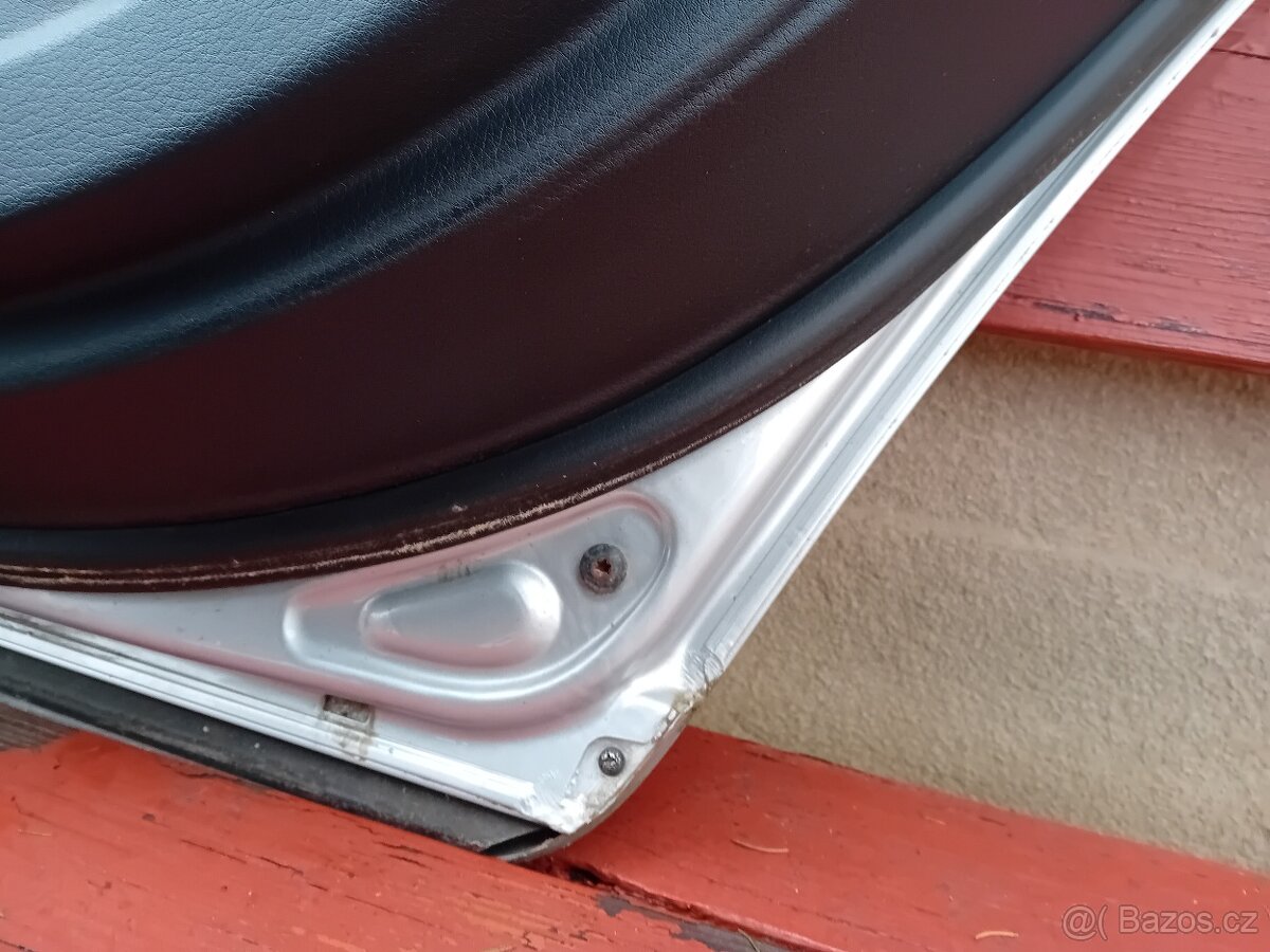 Dveře z AUDI A4 B7 Avant - 7