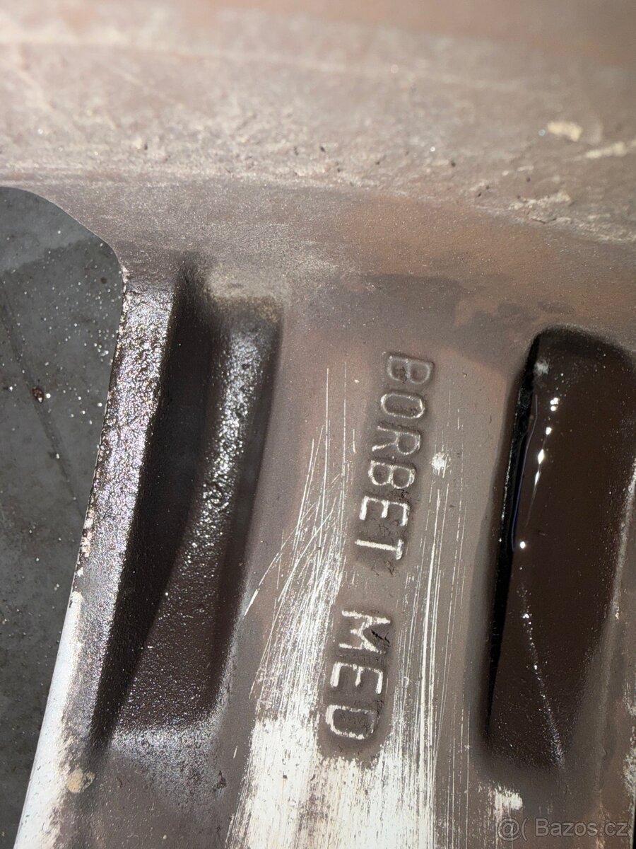 Prodám originální Alu kola VW r16 - 7