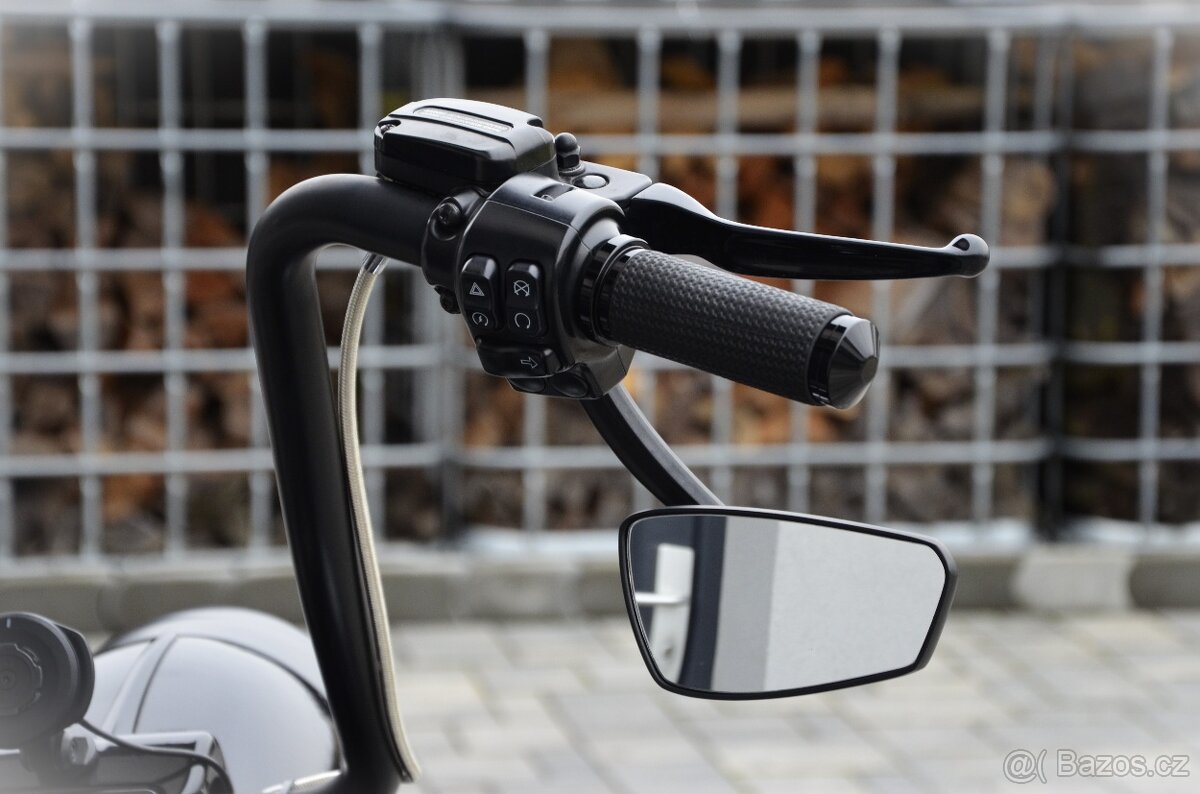 Harley Davidson FLHR Road King 107 - 7