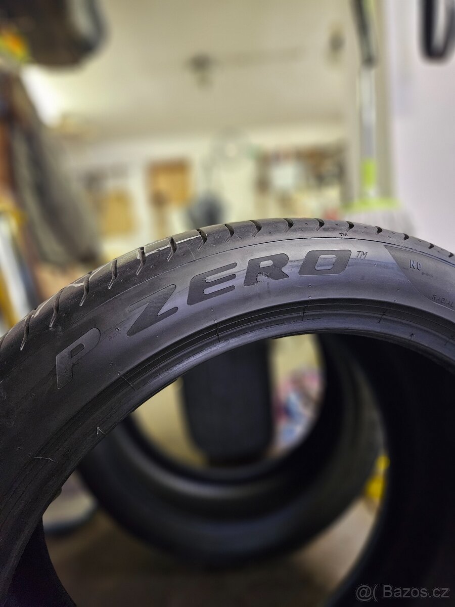 Prodám letní pneu Pirelli PZERO - 7