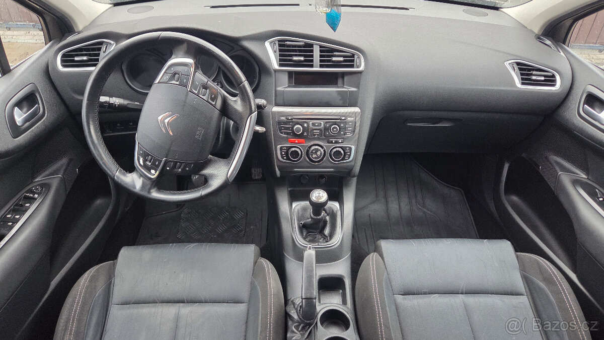 Citroën C4 1.6 HDi 68kW rok 2012 229 tkm - 7