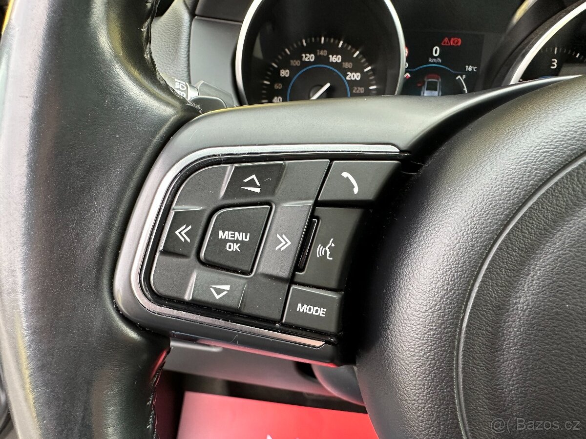 Jaguar F-Pace Portfolio 3.0TD/221kW 1.Maj. r.v.2016 PANORAMA - 7