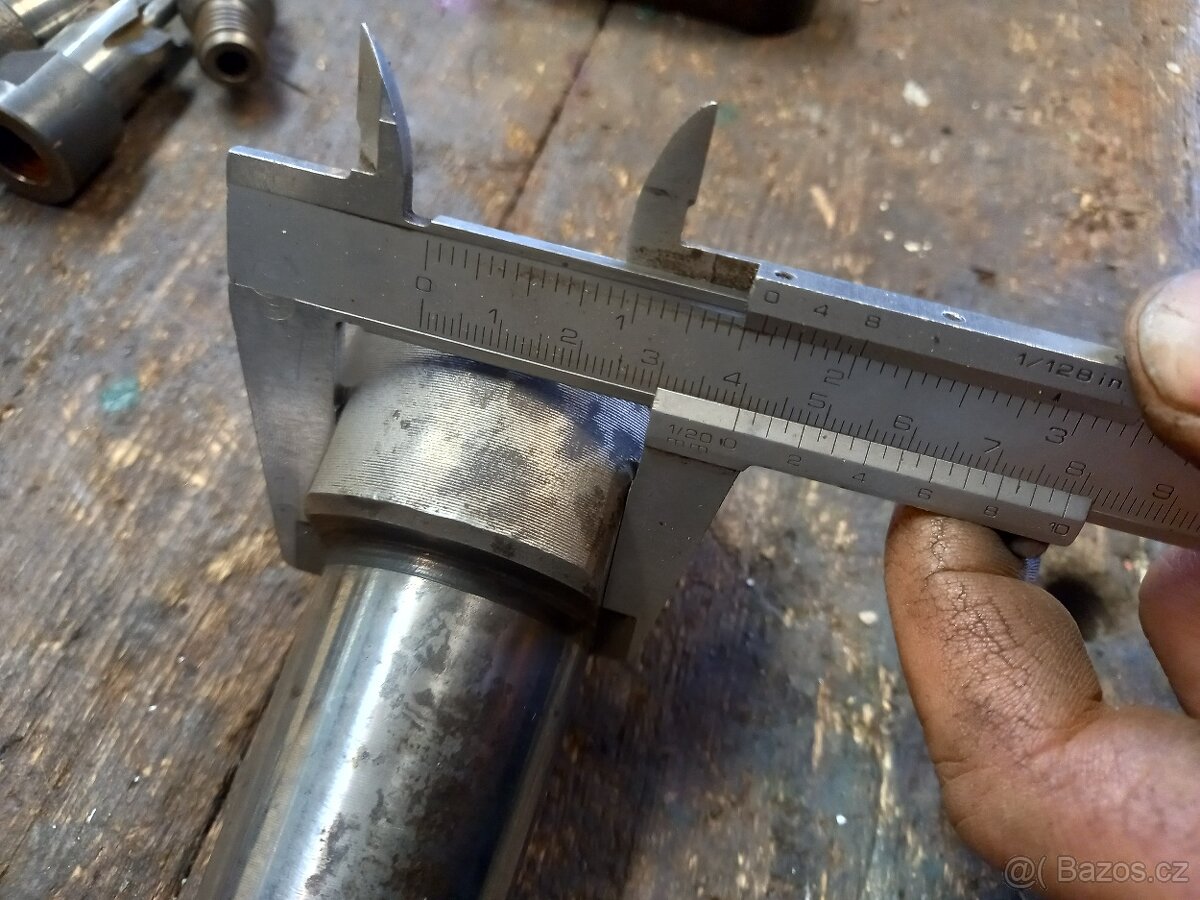 Redukční pouzdro metrické Me40/Me32 - 7