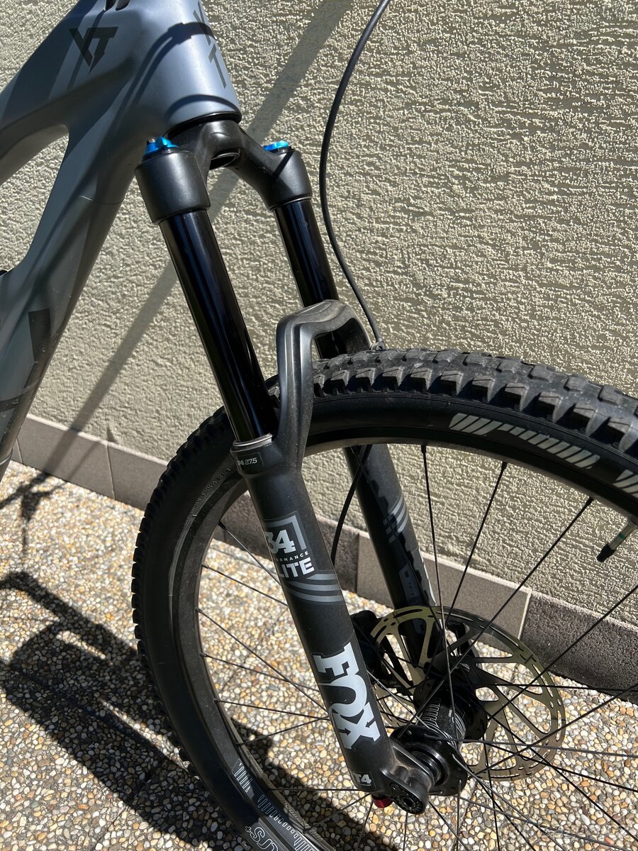 Prodám celoodpružené kolo YT jeffsy POSEZÓNNÍ SLEVA - 7