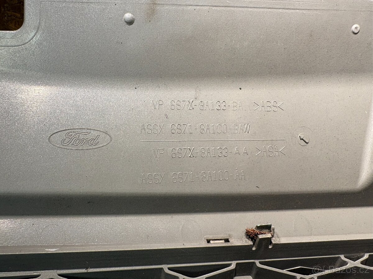 Ford Mondeo MK3 - facelift- přední maska,grill . - 7