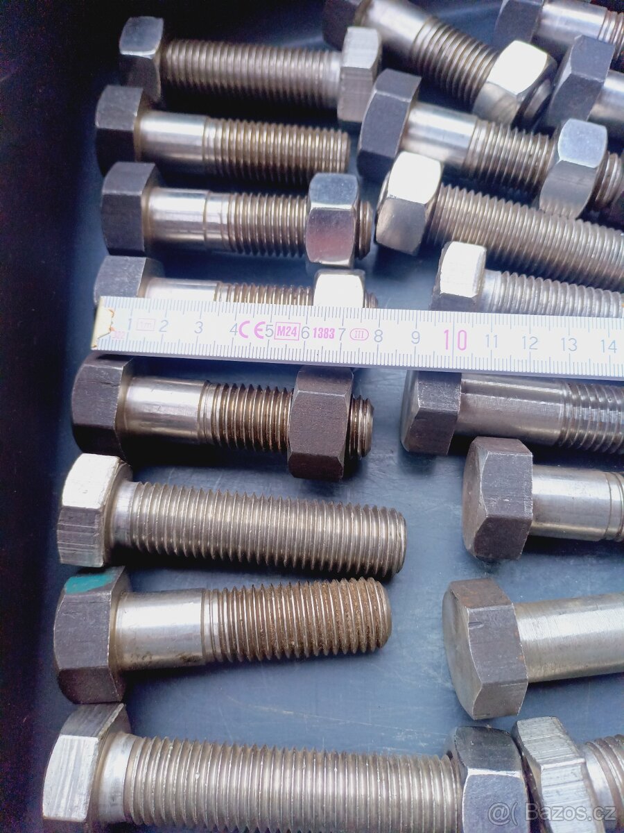 Šrouby nerez M16 a M 20 - 7
