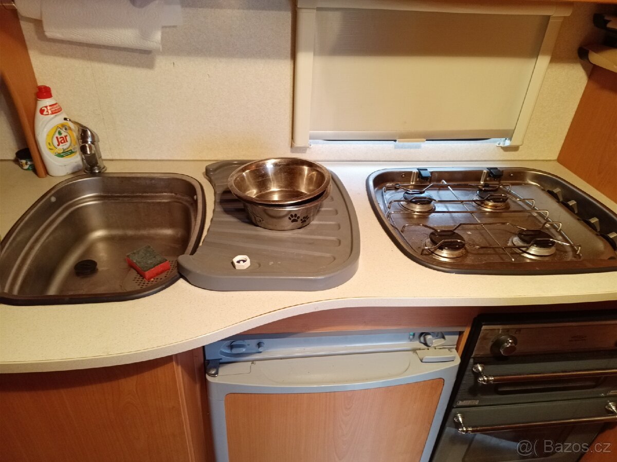 Karavan bailey ranger, plně soběstačný - 7