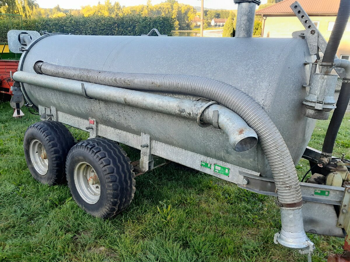 Fekální přívěs 5 m³ - 7