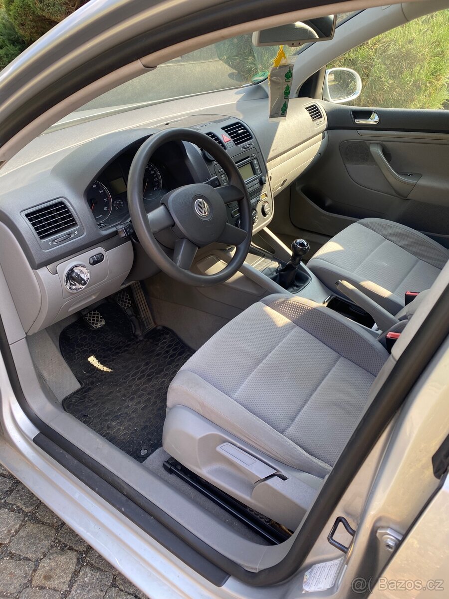 VW Golf 5 1.6FSI Náhradní díly/ND - 7