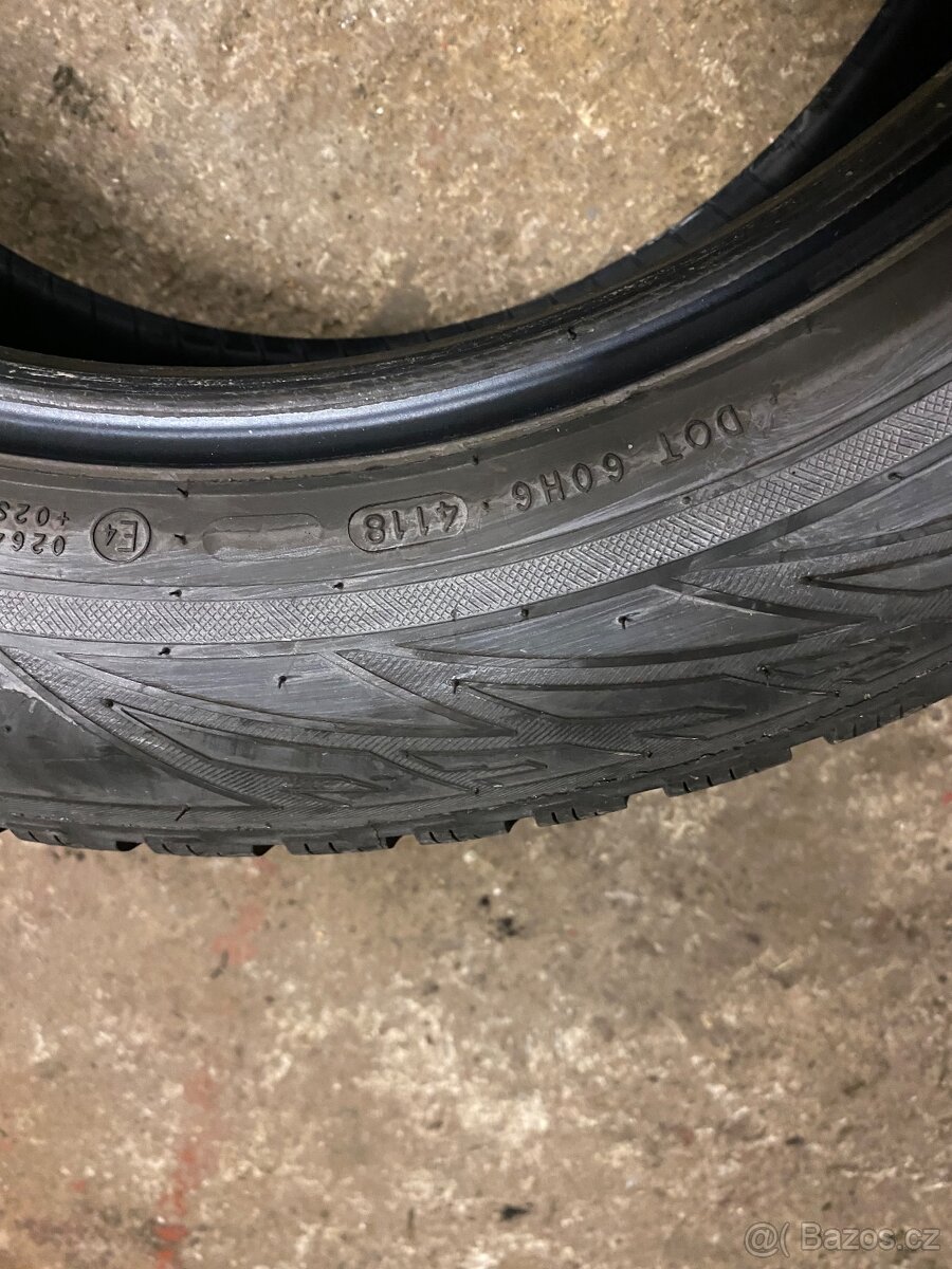 235/55R18 - 7