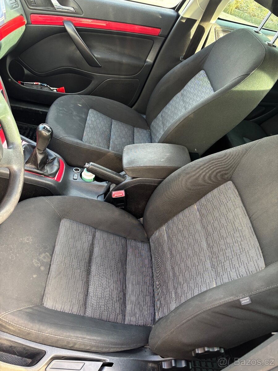 Škoda octavia 2 1.6 mpi - 7