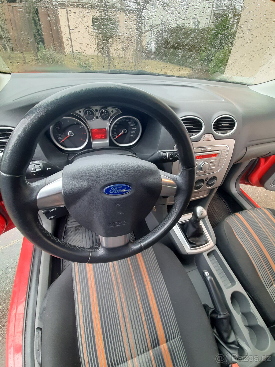 Ford Focus 1.6i 74kW - 7