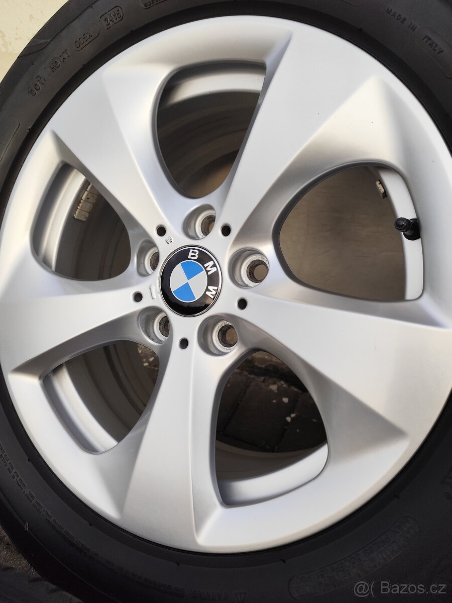 ALU 5x120 r17 BMW/T5 + PNEU - PĚKNÁ SADA - 7