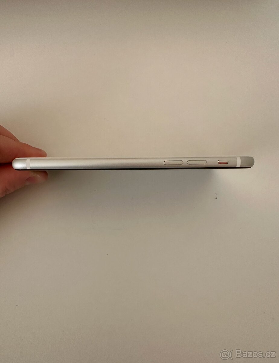 Apple iPhone SE 2020, 64 GB, Bílý – SUPER STAV - 7