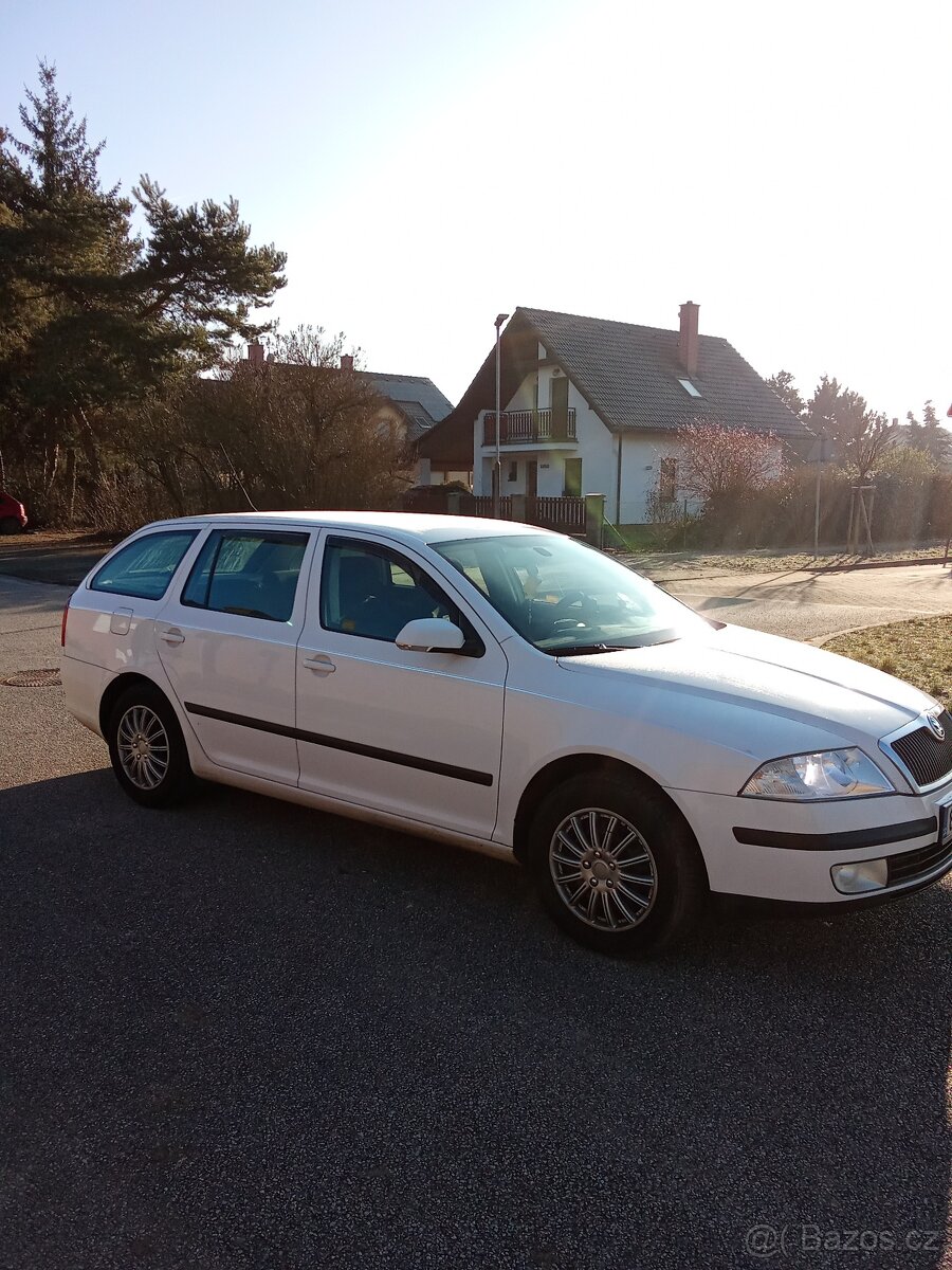 Prodám-Škoda Octavia 2 Combi 1.9.TDI-77kw,r.v 2007 - 7