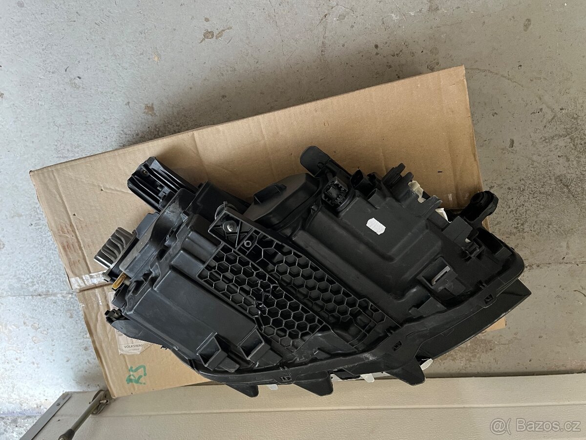 Passat b8 iq light svetlo - 7