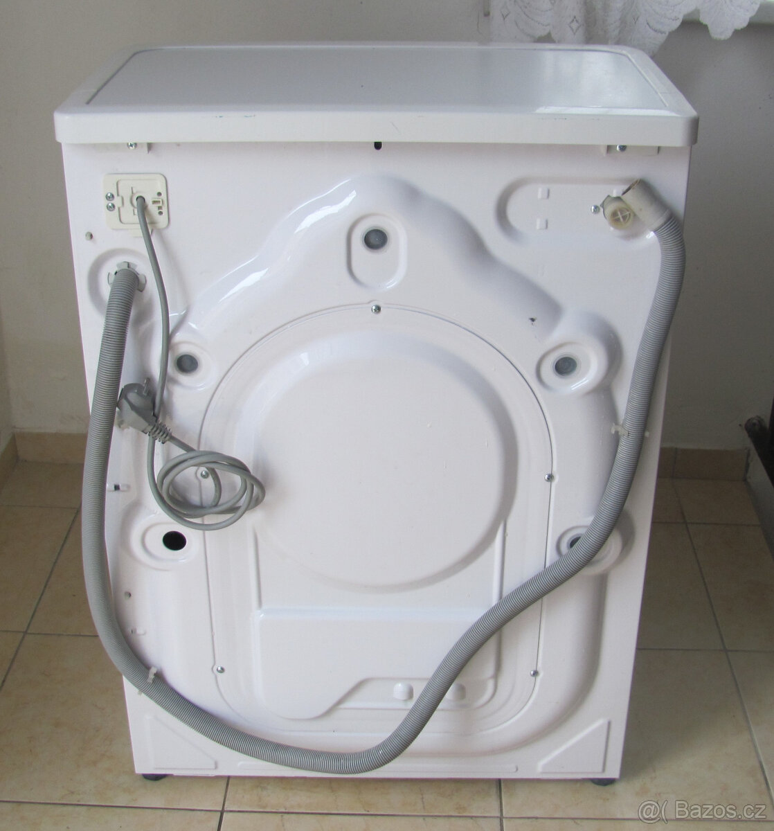 ÚZKÁ PRAČKA BEKO - 5kg - 37cm - A+ - 7