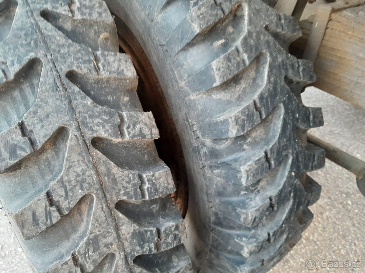 Vyvážečka Praga V3S do lesa s Hydr.rukou - 7