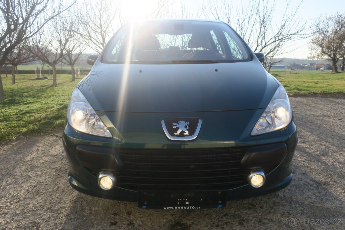 PEUGEOT 307 1.616V, BOHATÁ VÝBAVA - 7
