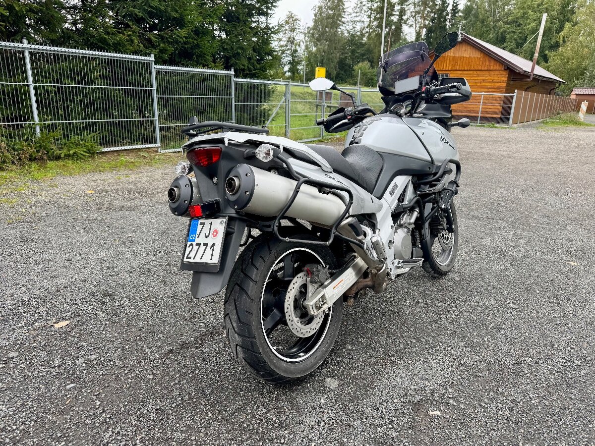 Suzuki V-Strom 1000 - 7