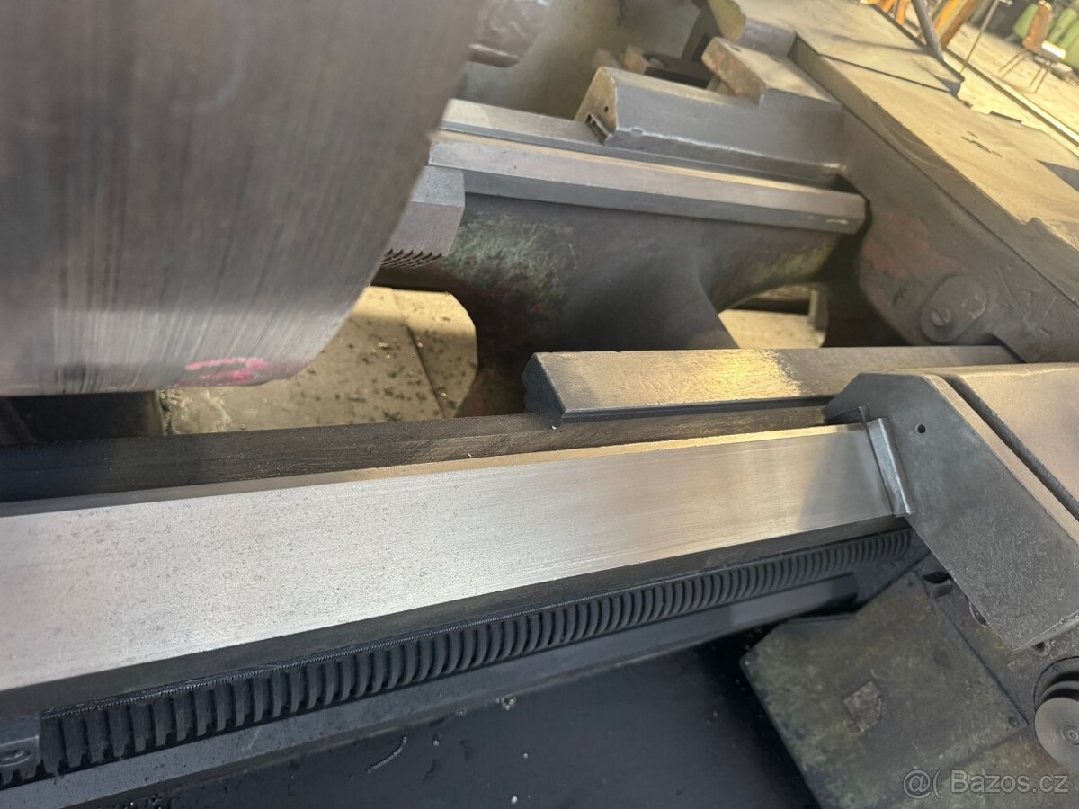 Soustruh na kov SUS 63/2750 - 7