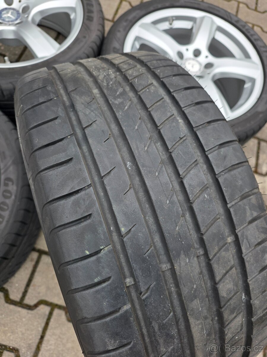 ALU Originální Mercedes CLS Letní 255/40/18 - 7