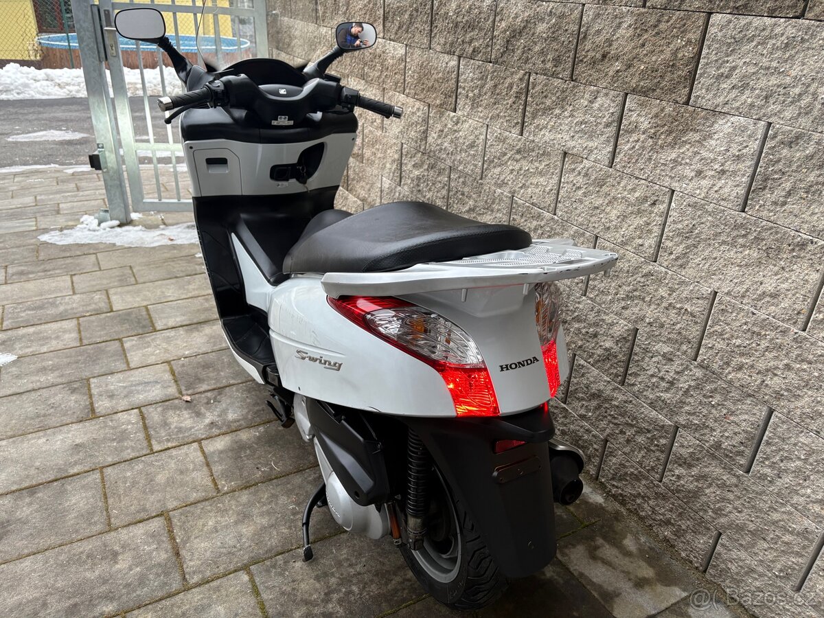 Honda s-Wing 125 2012 - 7