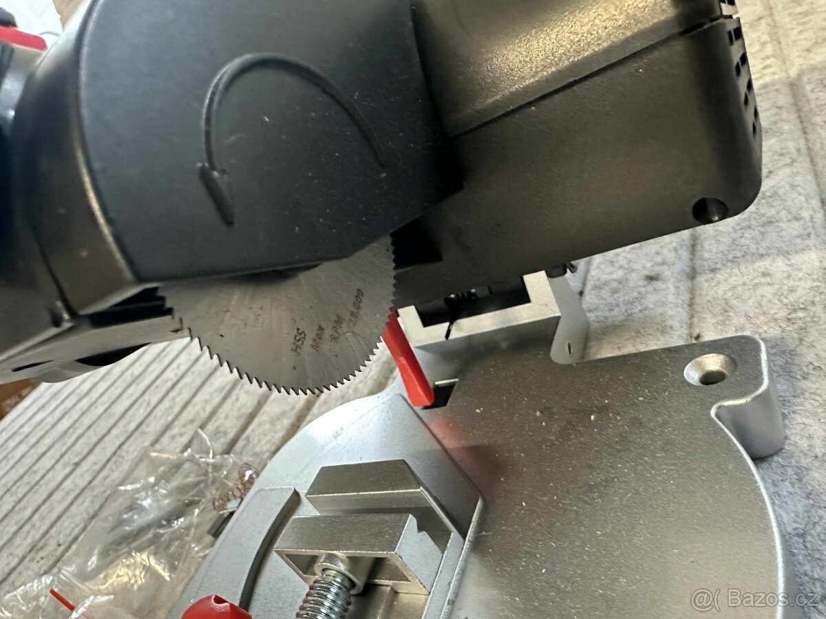 Mini stolní rozbrušovací pila (523) - 7