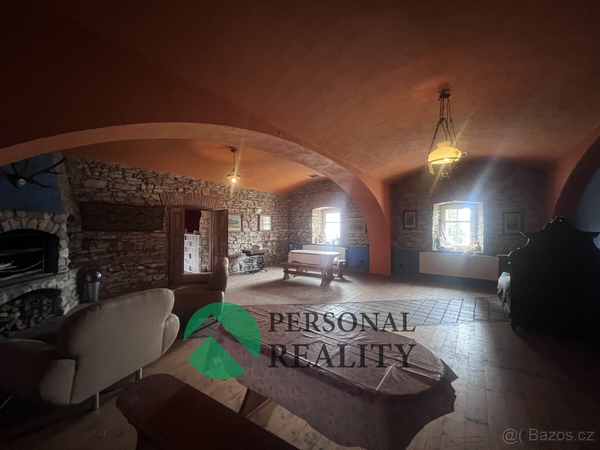 Pronájem obchodního prostoru 315 m², Tursko, ev.č. 02890 - 7