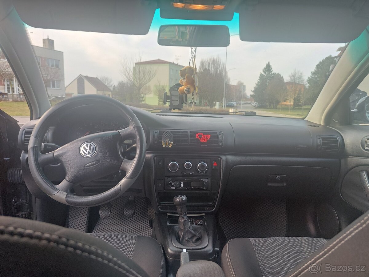 Volkswagen Passat B5 1.8 benzin - 7