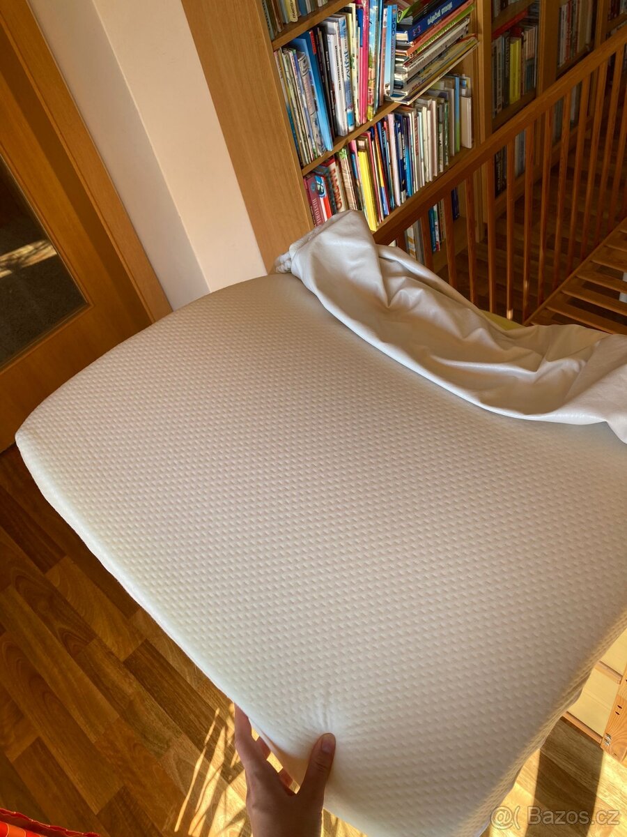 dřevěná postel pro předškoláka - 7